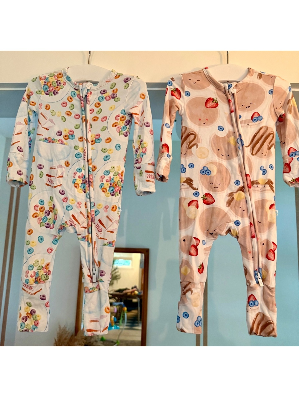 Posh Peanut Sleeper Sz Newborn EUC